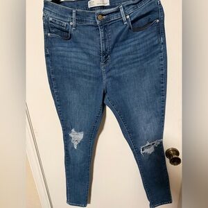 Signature by Levi Strauss Medium Blue Distressed Skinny Jeans